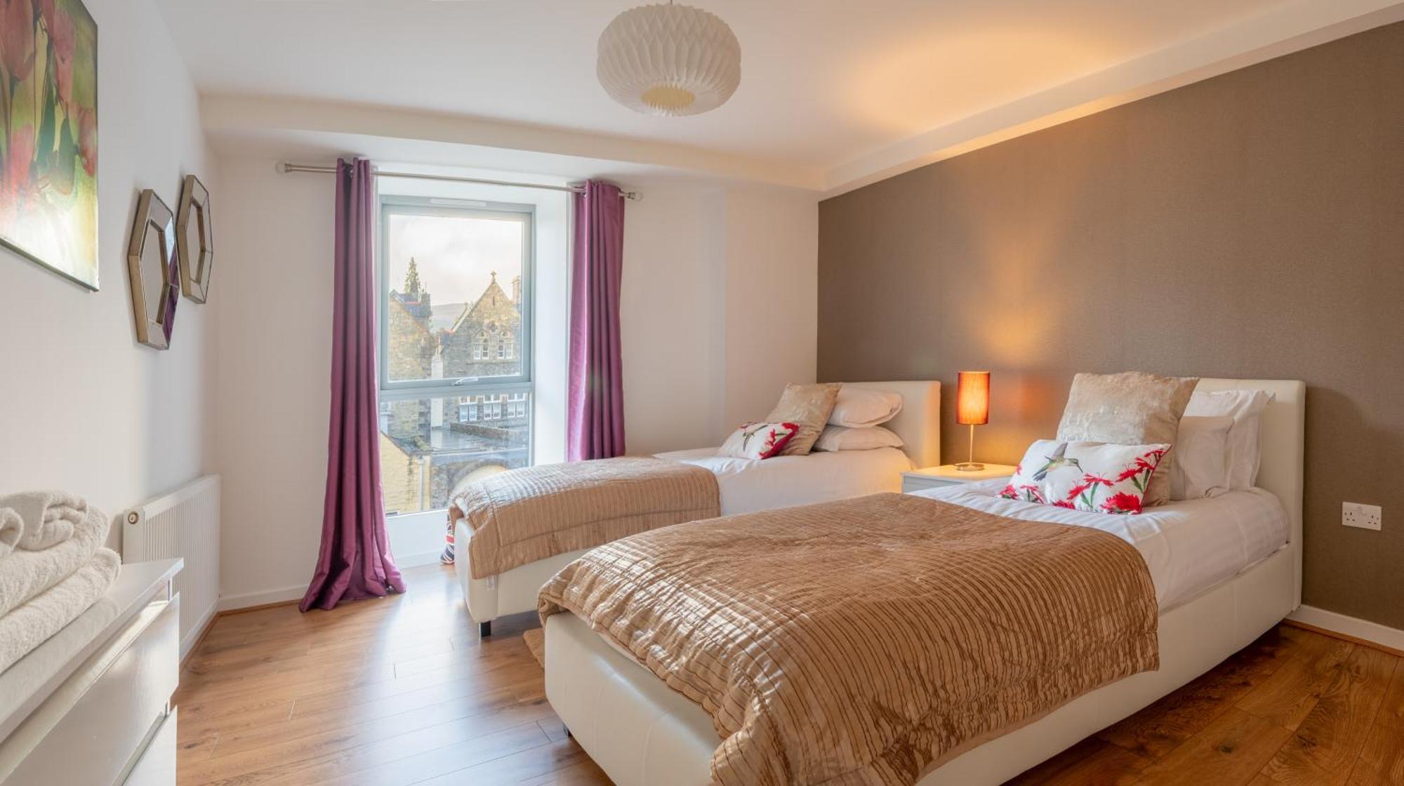 Ac19 Lower North Aisle - Luxury Self Catering 2 Bedroom Apartment حصن أوغسطس المظهر الخارجي الصورة