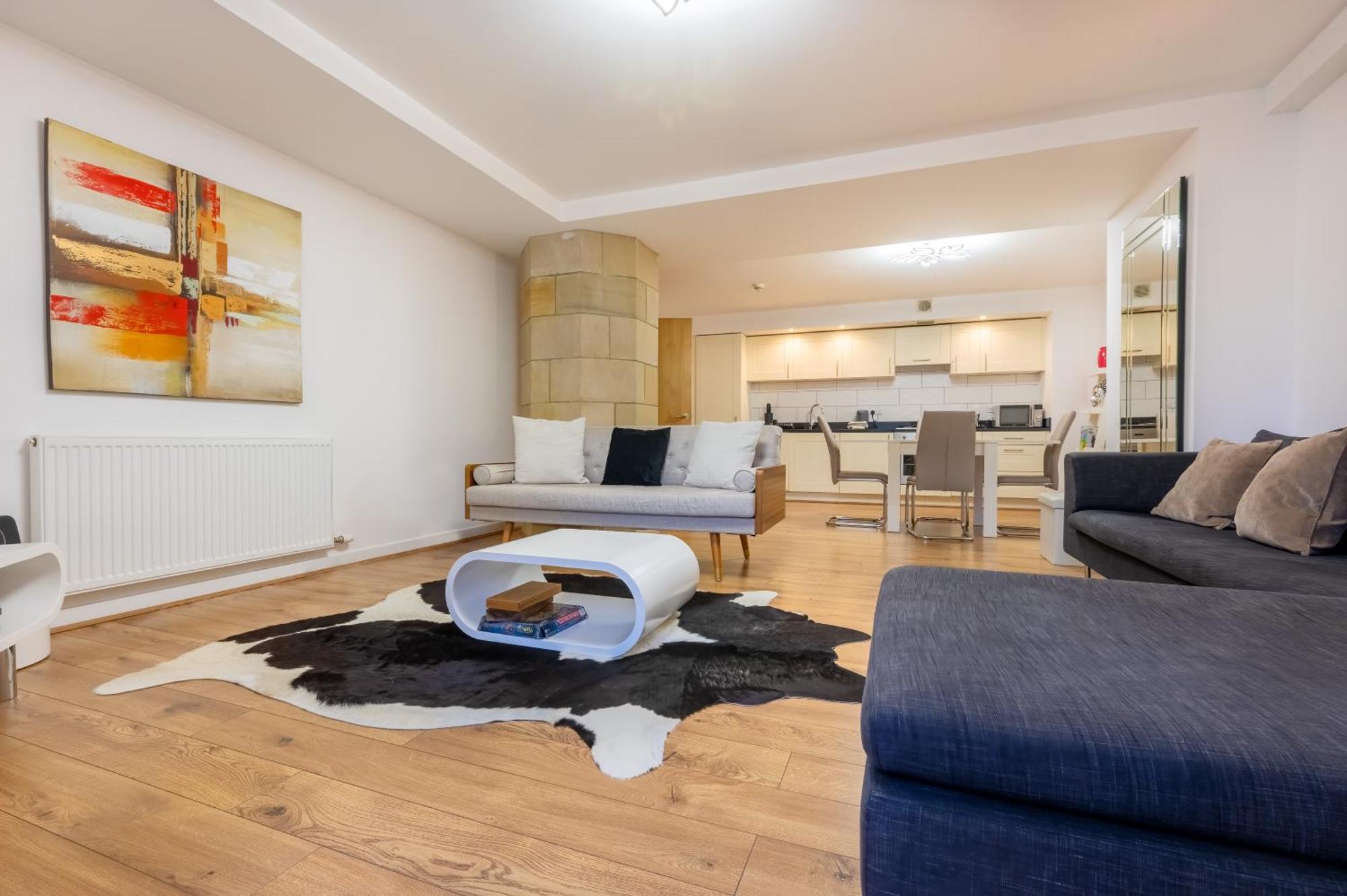 Ac19 Lower North Aisle - Luxury Self Catering 2 Bedroom Apartment حصن أوغسطس المظهر الخارجي الصورة